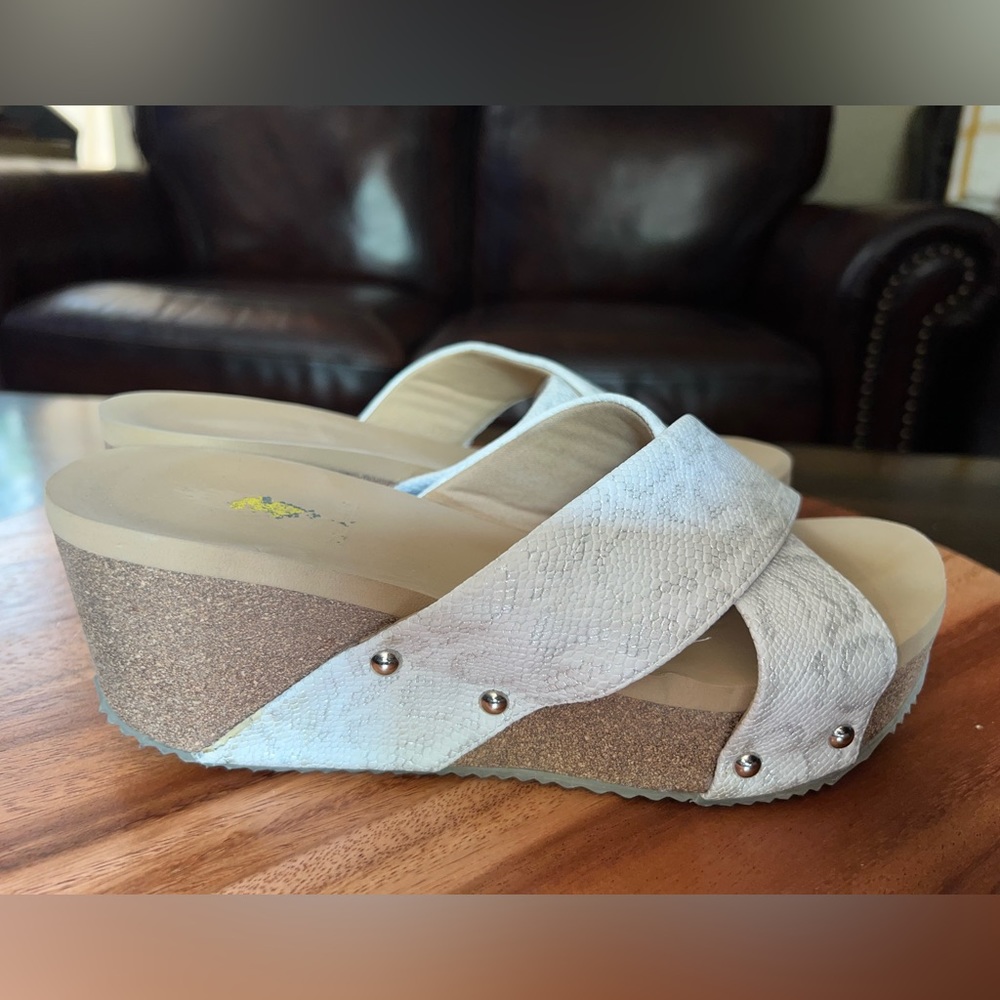 Wedge Sandals gentle used
